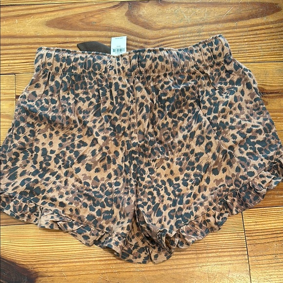 Aerie Leopard Print Pajama Shorts - Picture 2 of 3